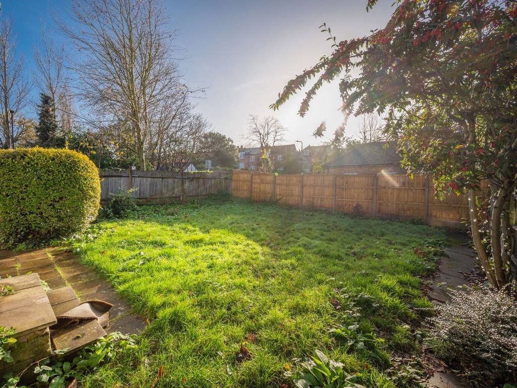 3 bed semidetached house for sale in Teignmouth Road, Mapesbury Estate