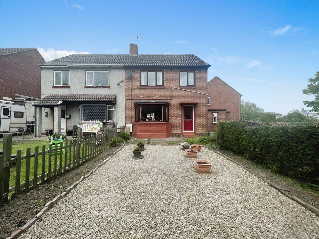 3 bed semidetached house for sale in Millfield Road, Fishburn