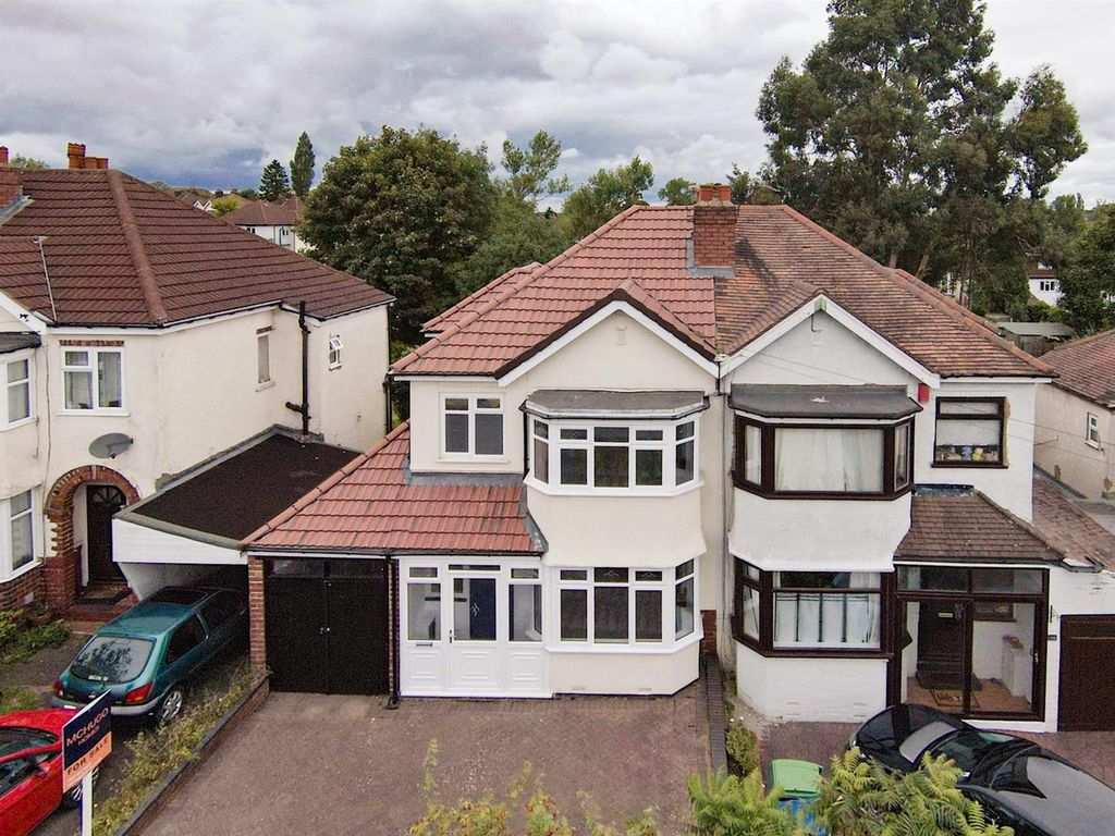 4 bed semidetached house for sale in Chestnut Road, Oldbury B68, £385,000 Zoopla