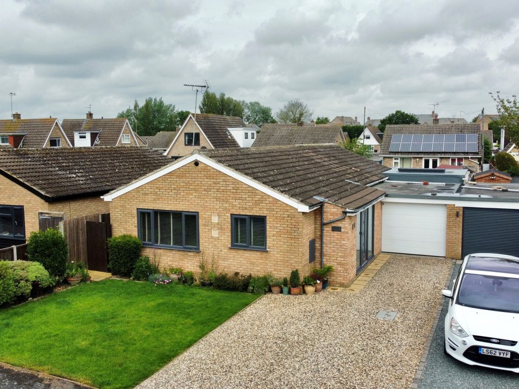 3 bed detached bungalow for sale in Laurel Drive, Thorney, Peterborough