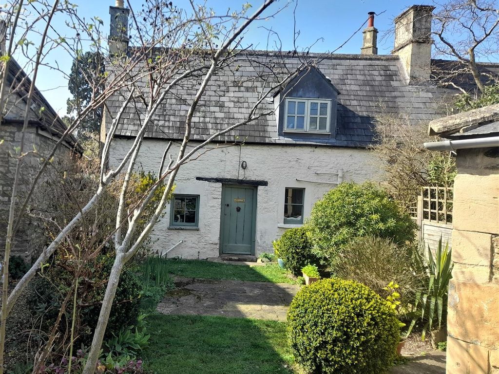 2 bed semidetached house for sale in Bradford Road, Atworth, Melksham