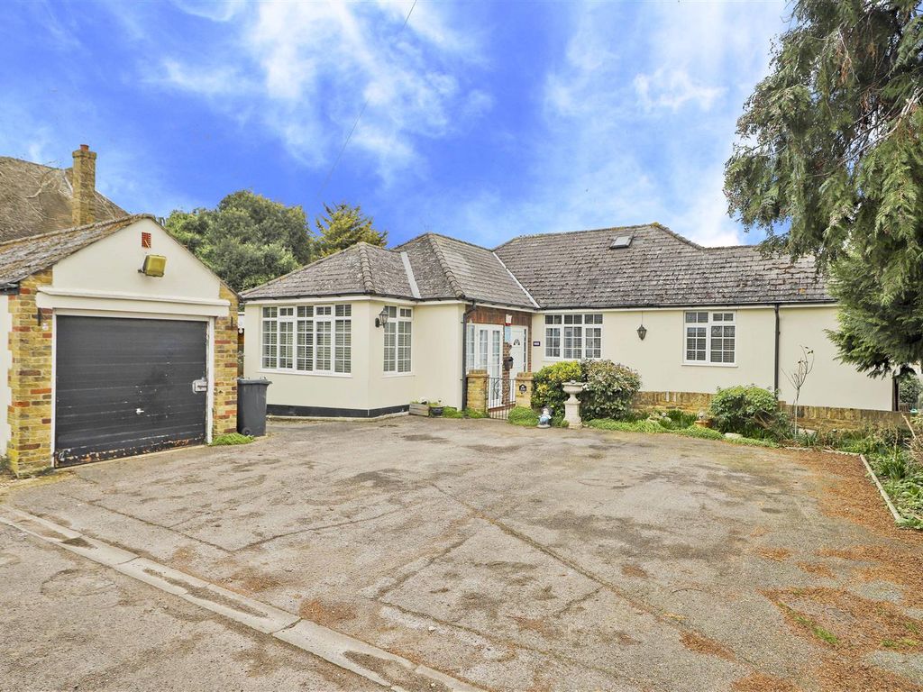 5 bed detached bungalow for sale in Pole Hill Road, Hillingdon UB10, £