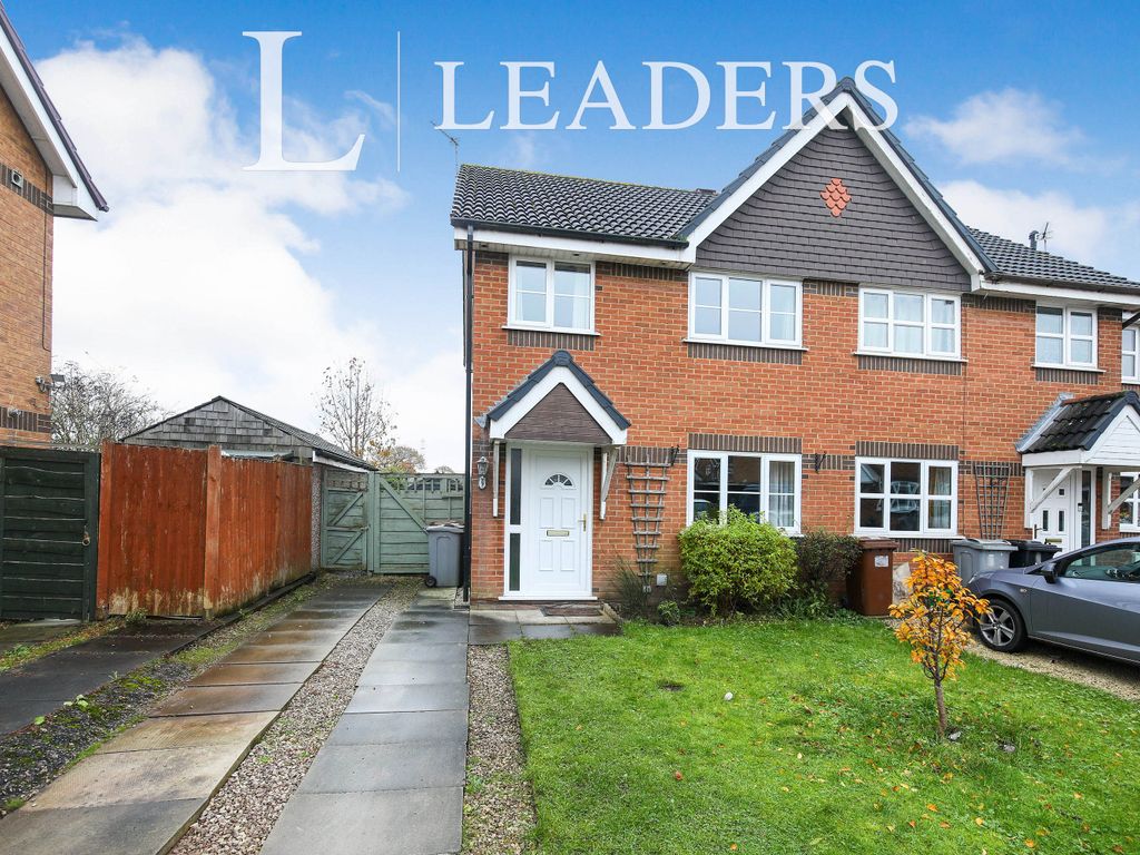 3 bed semidetached house to rent in Kingswood Crescent, Middlewich