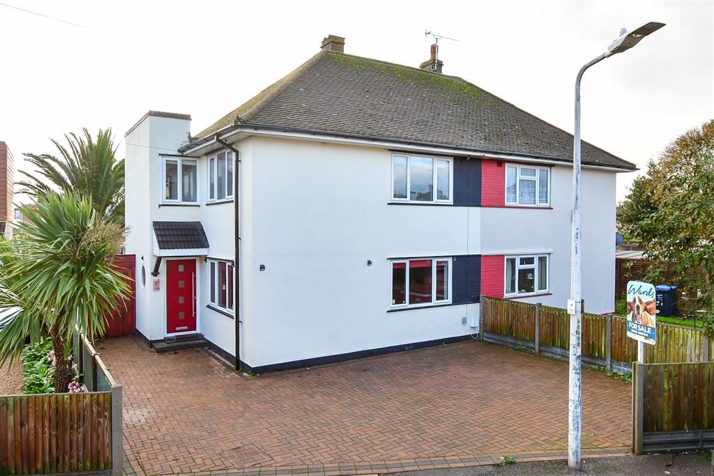 3 bed semidetached house for sale in Melbourne Avenue, Ramsgate, Kent