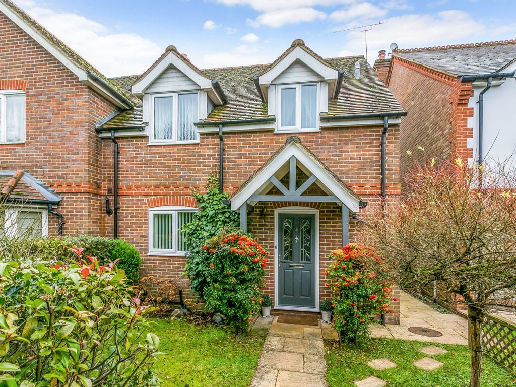 3 bed semidetached house for sale in Bath Road, Reading RG10, £500,000 Zoopla