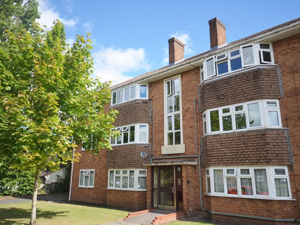 2 bed flat to rent in Birmingham New Road, Lanesfield, Wolverhampton