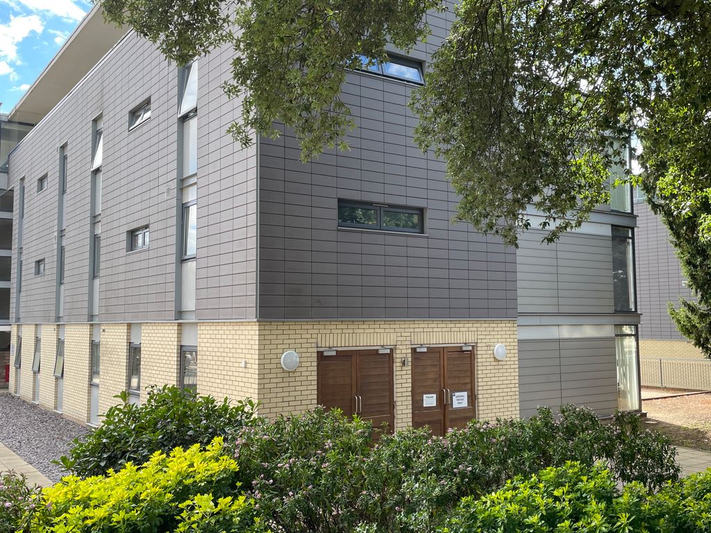 1 bed flat for sale in Whitley Court, Newsom Place, St Albans AL1 Zoopla