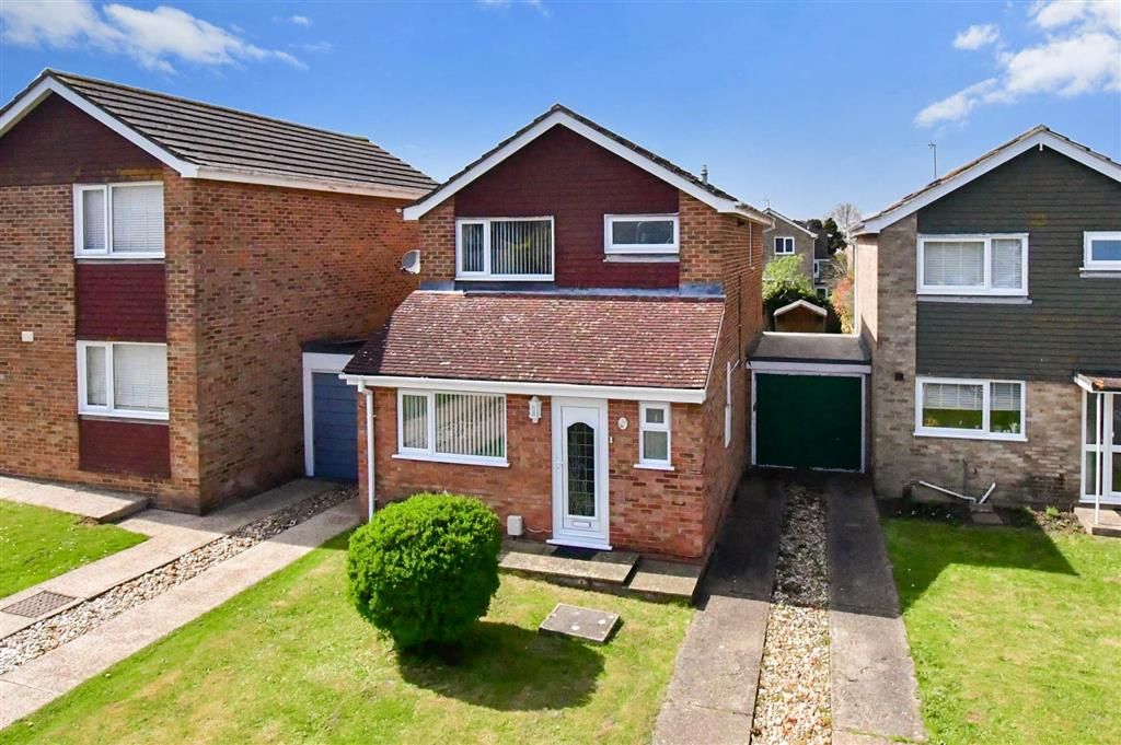 3 bed linkdetached house for sale in Loxwood Close, Whitfield, Dover