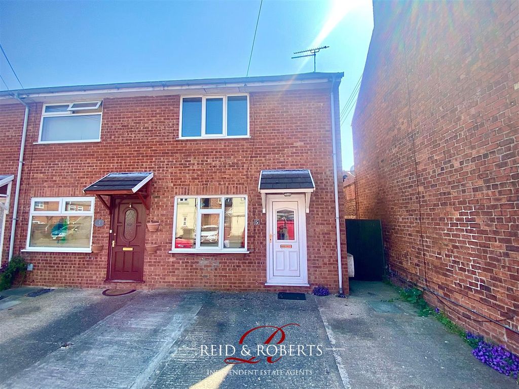 2 bed property for sale in Offa Court, Johnstown, Wrexham LL14 Zoopla