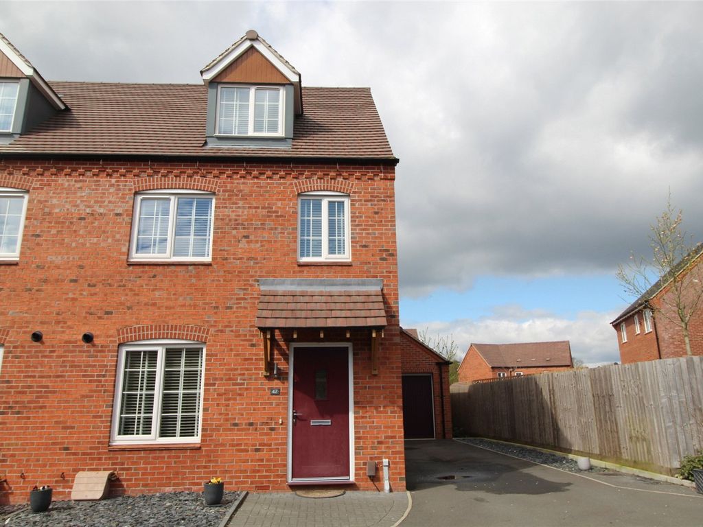 3 bed semidetached house for sale in Blackham Road, Hugglescote