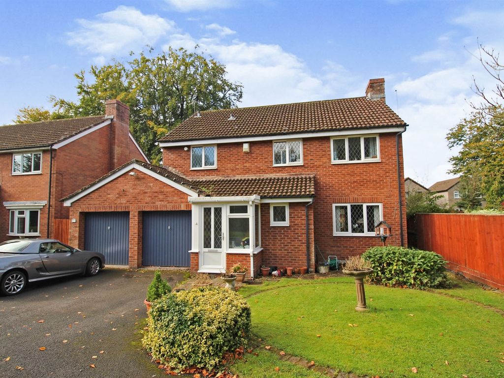 4 bed detached house for sale in Falconwood Drive, MichaelstonSuper