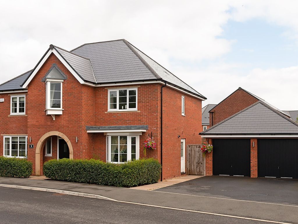 4 bed detached house for sale in Cherry Tree Road, Whalley, Ribble