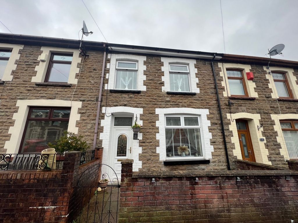 3 bed terraced house for sale in Bryngoleu Crescent Ferndale