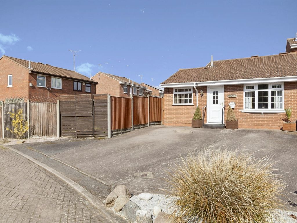 The Poppins, Leicester LE4  