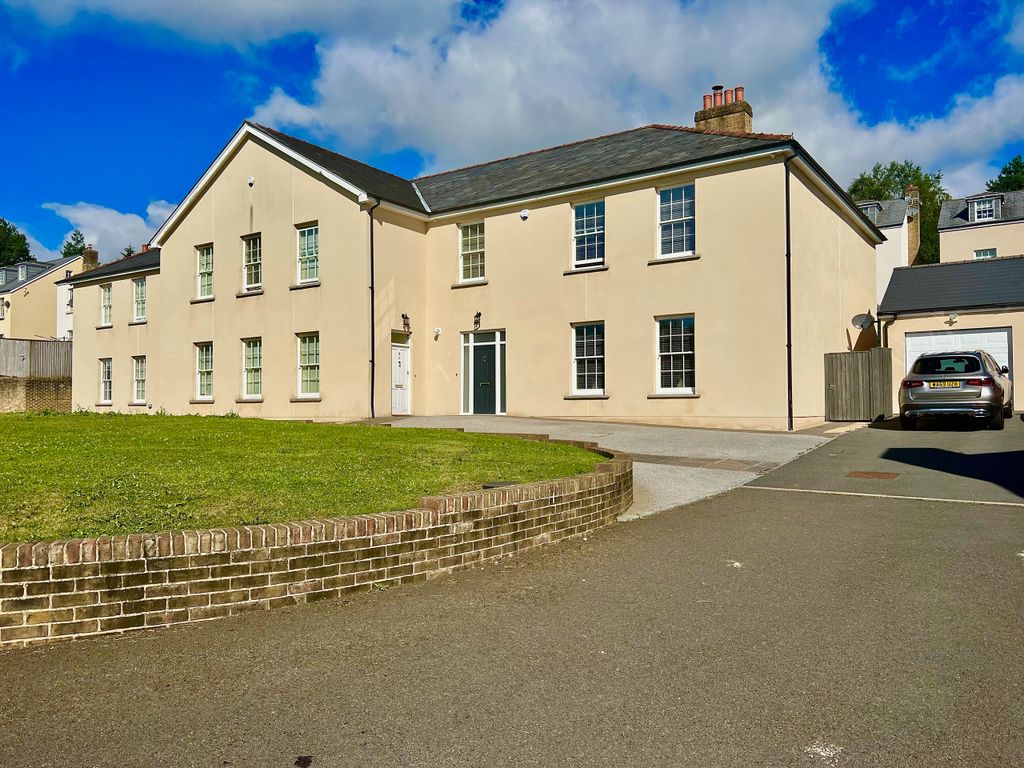 4 bed property for sale in Gwaelodygarth Lane, Merthyr Tydfil CF47 Zoopla