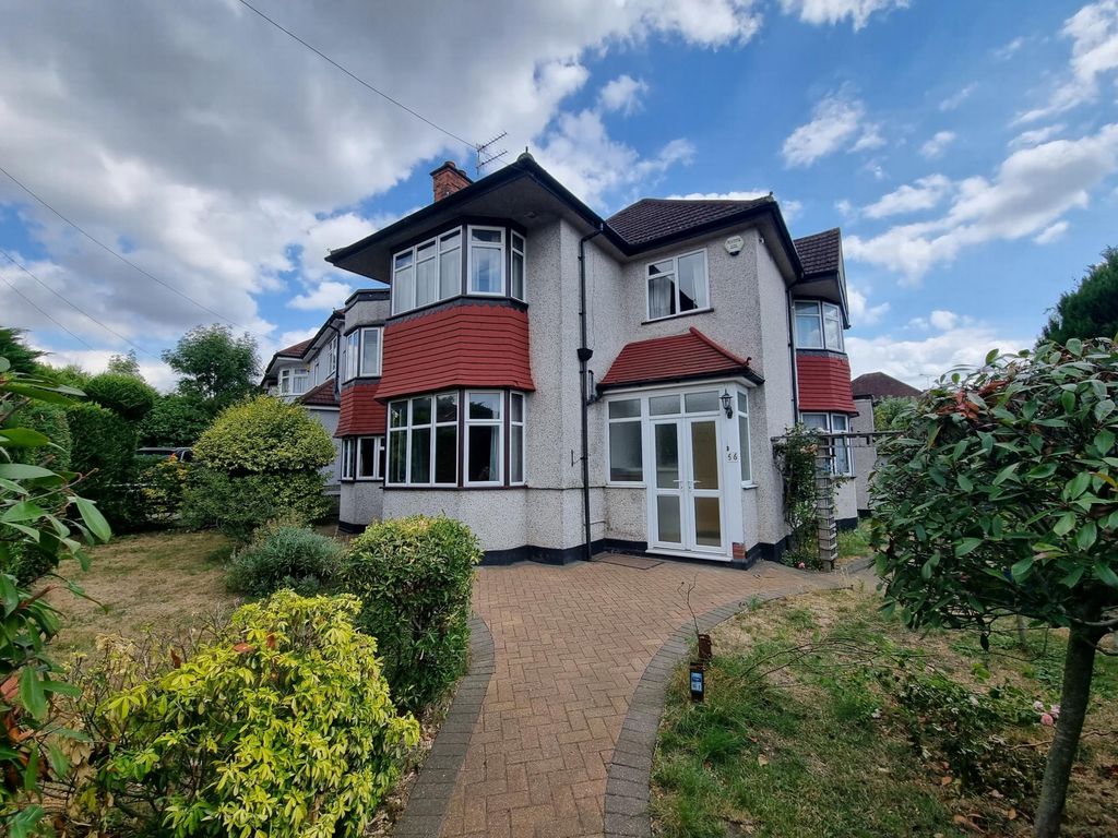 4 bed detached house for sale in Selvage Lane, Mill Hill NW7 Zoopla