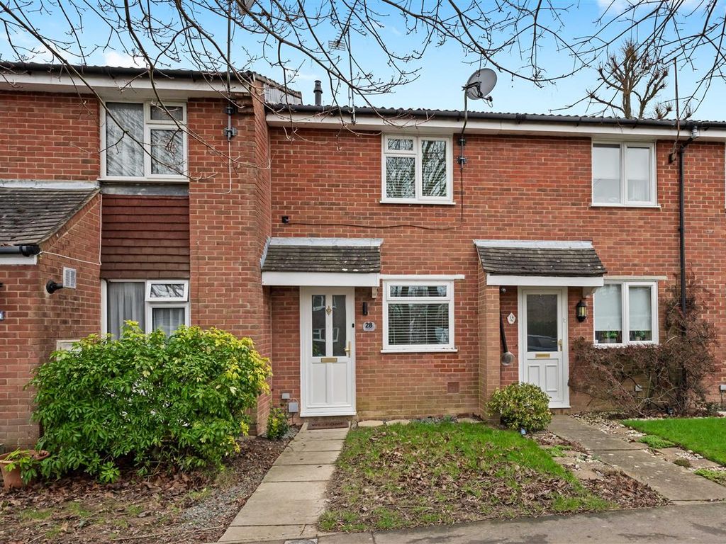 2 bed terraced house for sale in Stoneybrook, Horsham RH12, £320,000