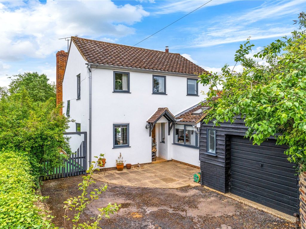 3 bed detached house for sale in Watling Lane, Thaxted, Nr Great Dunmow