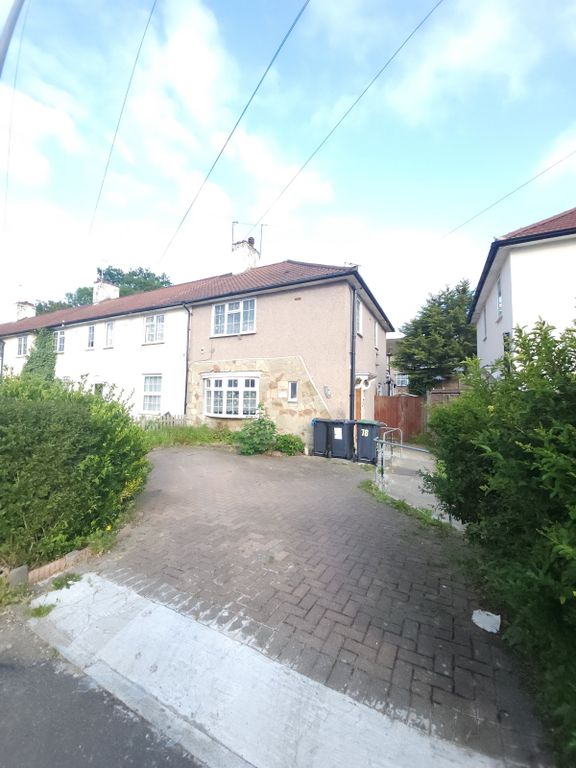 4 bed semidetached house for sale in Henningham Road, Tottenham N17 Zoopla