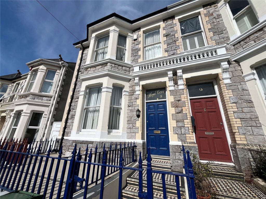 6 bed terraced house for sale in Derry Avenue, Plymouth, Devon PL4, £