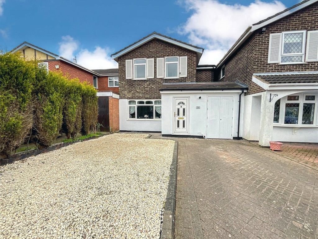 3 bed linkdetached house for sale in Birchfield Close, Wood End