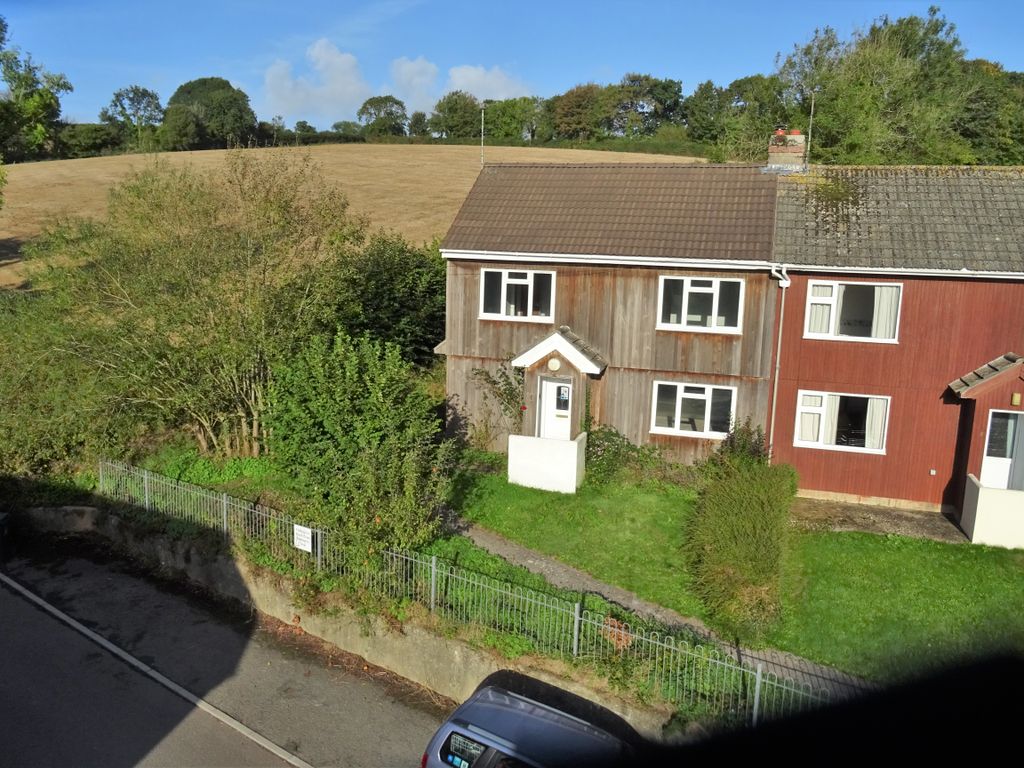 3 bed semidetached house for sale in Aune Close, Avonwick, South Brent