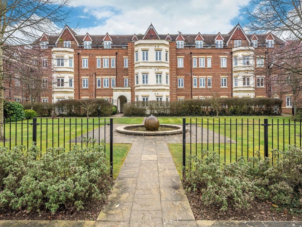 2 Bed Flat For Sale In 83 London Road, Guildford, Surrey Gu1 - Zoopla