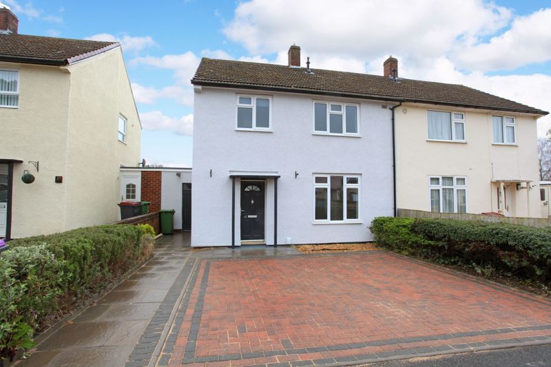 Property for sale in South Drive, Madeley, Telford TF7 Zoopla