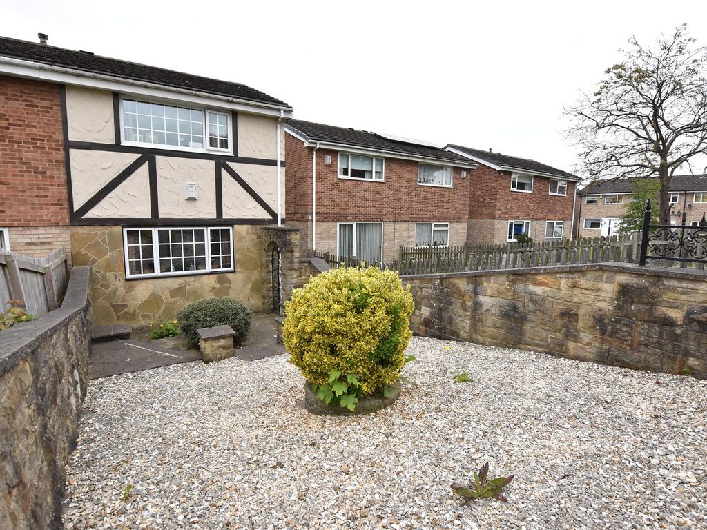 2 bed semidetached house for sale in Fairfax Close, Leeds, West