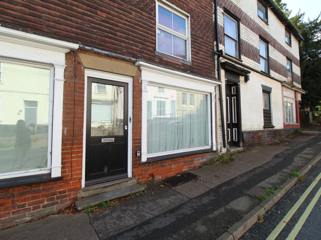 1 bed flat to rent in Station Road West, Stowmarket IP14, £725 pcm Zoopla