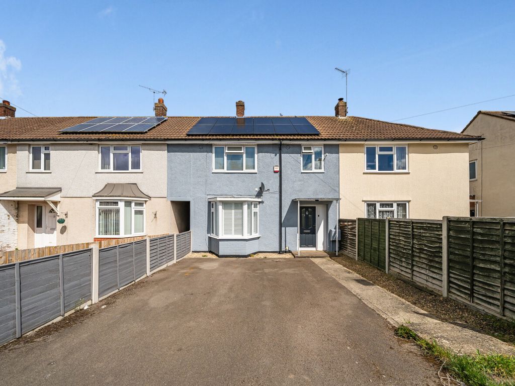 4 bed terraced house for sale in Redgrove Road, Cheltenham