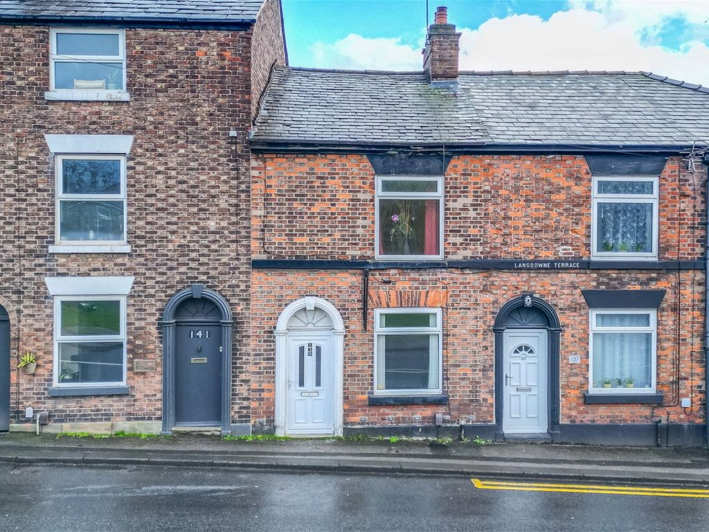2 bed terraced house for sale in Hurdsfield Road, Macclesfield SK10, £