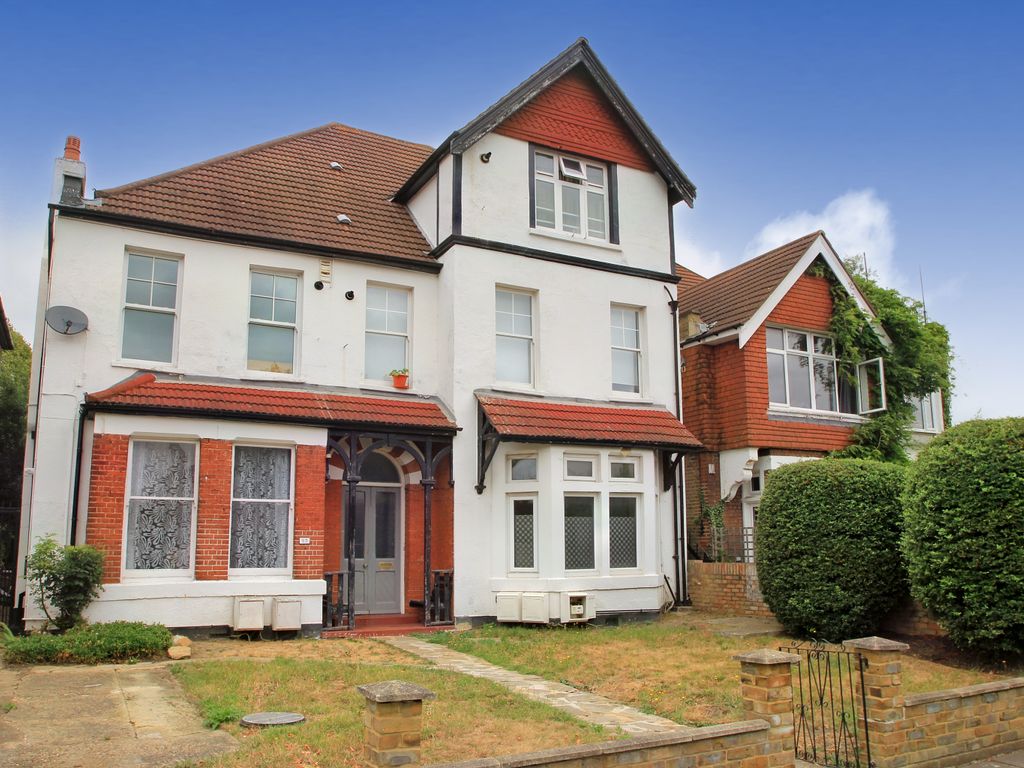 1 bed flat for sale in Avenue South, Berrylands, Surbiton KT5 Zoopla