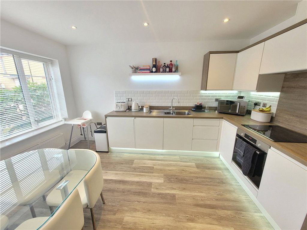 Harris Close, Orpington BR5  