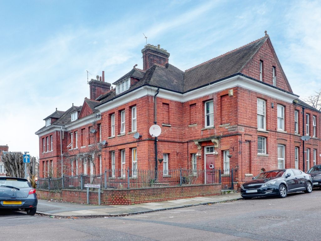 10 bed terraced house for sale in St. Michaels Avenue, Abington