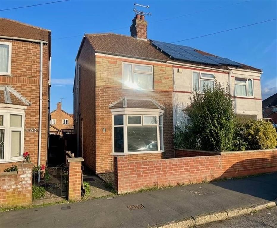 3 bed semidetached house for sale in Northfield Road, Peterborough PE1, £180,000 Zoopla