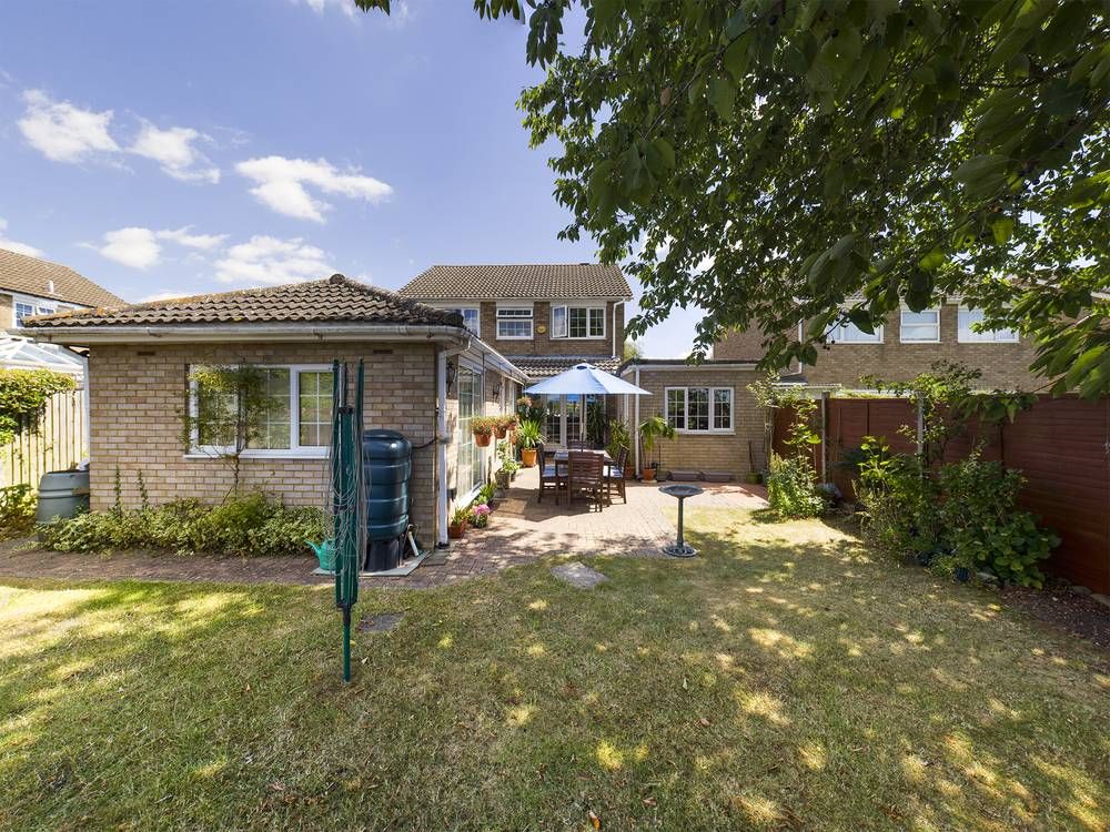 4 bed detached house for sale in Trafford Close, Stevenage