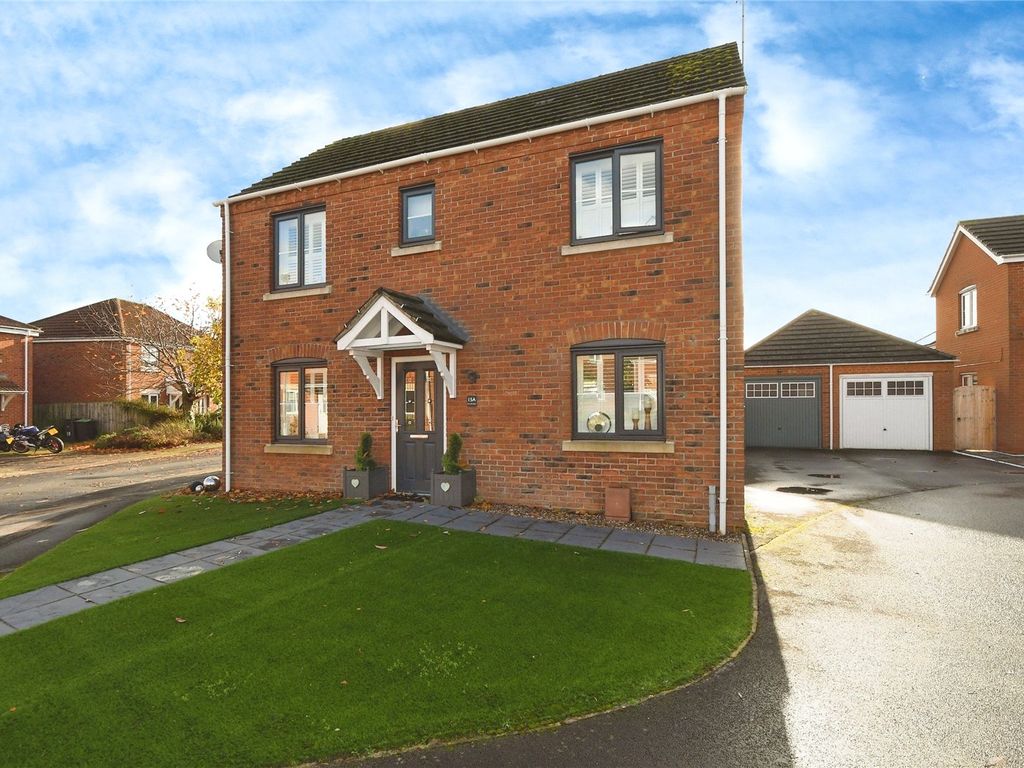 3 bed detached house for sale in Post Mill Close, North Hykeham, Lincoln, Lincolnshire LN6, £