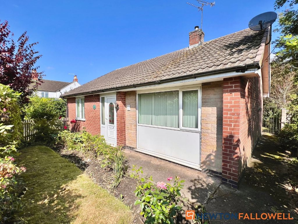 2 bed detached bungalow for sale in Wyke Lane, Farndon, Newark NG24
