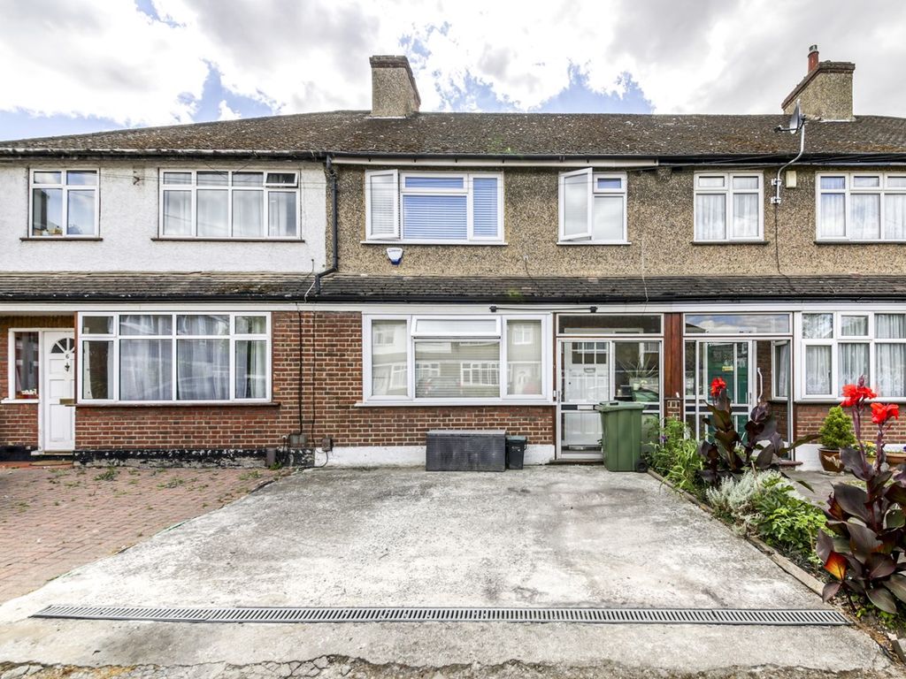 3 bed terraced house for sale in Marlow Close, London SE20 Zoopla