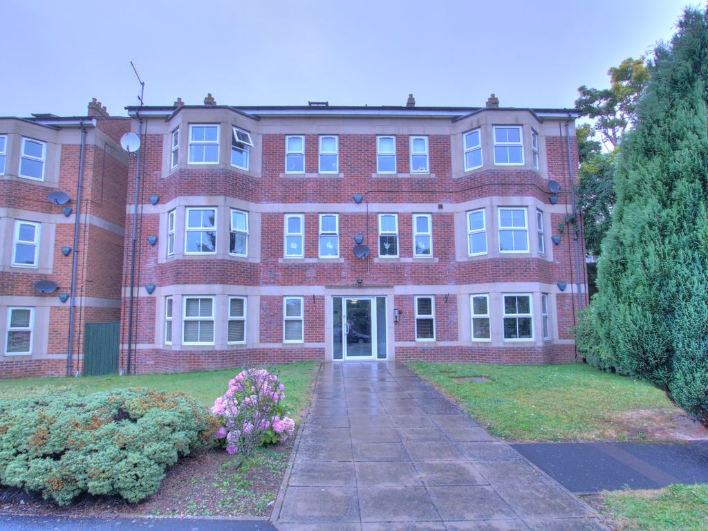 2 bed flat to rent in Moss Side, The Greenside, Wrekenton, Gateshead