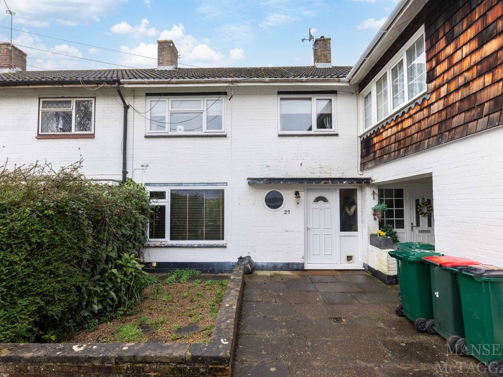 3 bed terraced house for sale in Patching Close, Crawley RH11, £300,000