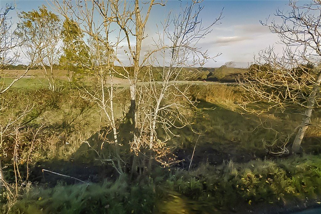 Land for sale in Beech Farm Road, Warlingham, Surrey CR6, £25,000 Zoopla