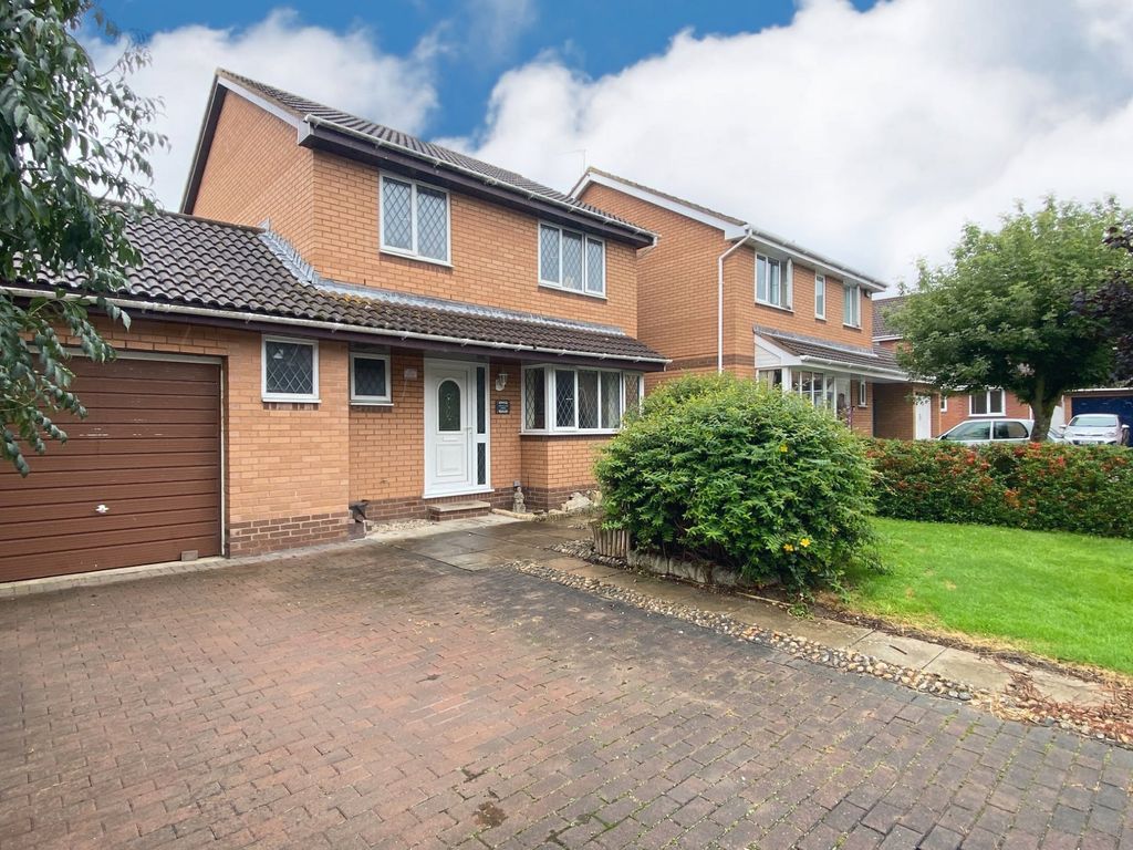 4 bed detached house for sale in Buckland Green, WestonSuperMare BS22