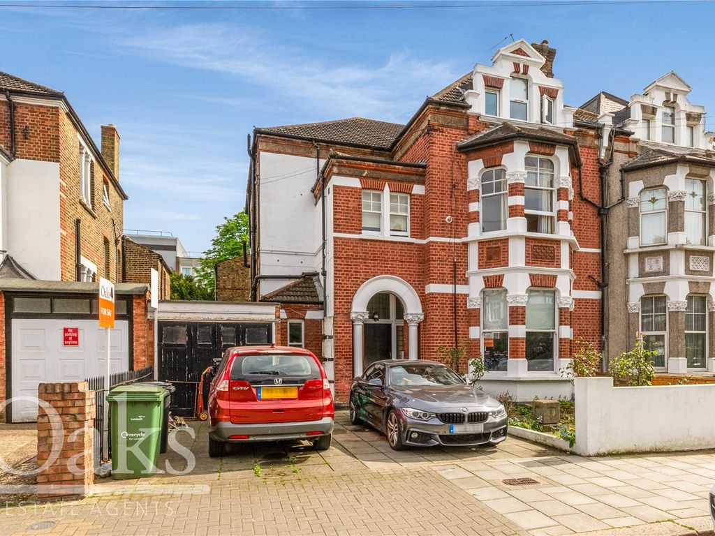 2 bed flat for sale in Gleneagle Road, London SW16, £425,000 Zoopla