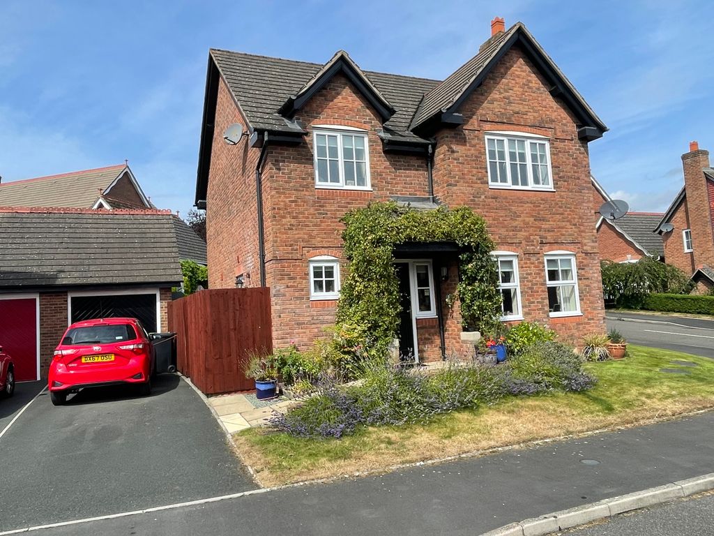 4 bed detached house for sale in Whitridge Way, Trefonen, Oswestry SY10 Zoopla