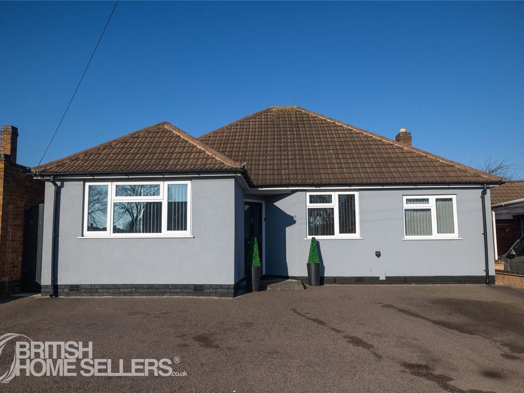 4 bed bungalow for sale in Asquith Boulevard, Leicester, Leicestershire LE2 Zoopla