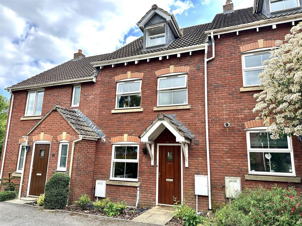 4 bed terraced house for sale in Sedbury Chase, Tutshill, Chepstow NP16