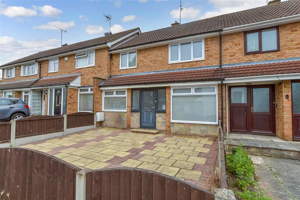 3 bed terraced house for sale in The Hatherley, Basildon, Essex SS14, £