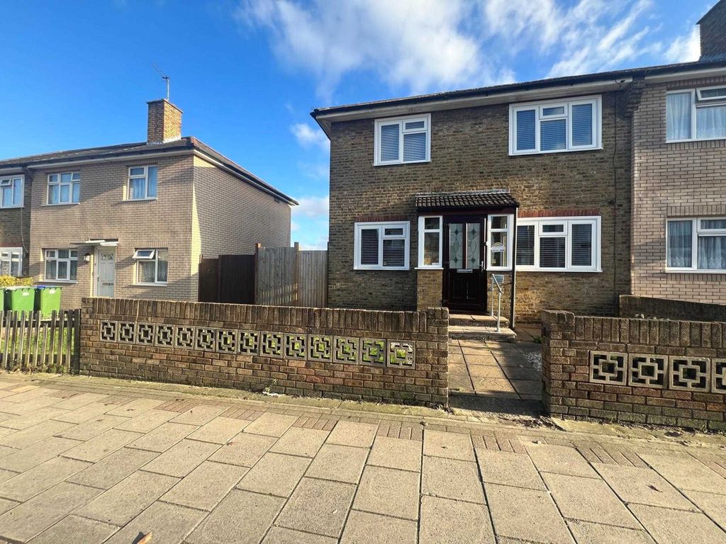 3 bed property for sale in Bexley Road, Erith DA8, £430,000 Zoopla